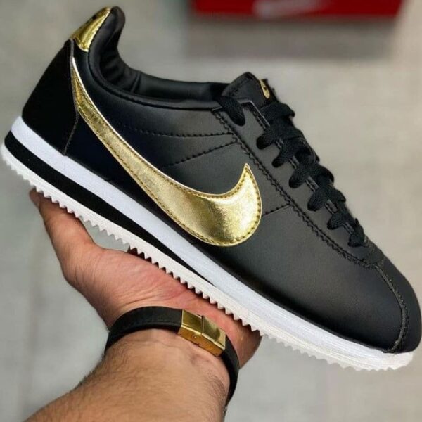 Nike Cortez - Negras Gold