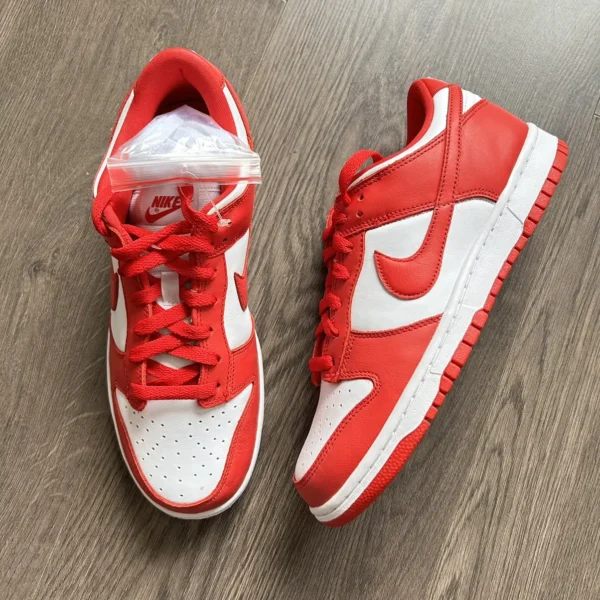 Nike Dunk Red