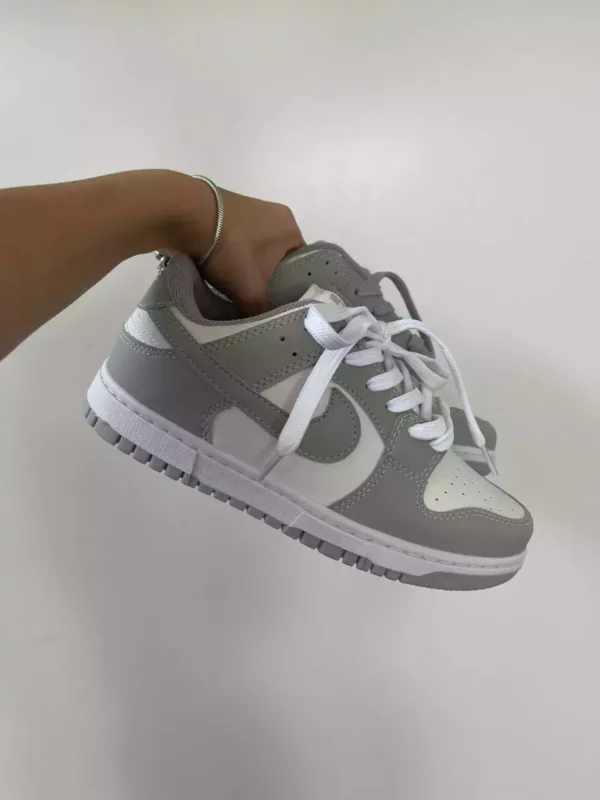 Nike Dunk Gris